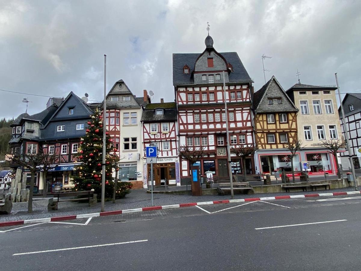 Homestay Am Markt Adenau Esterno foto